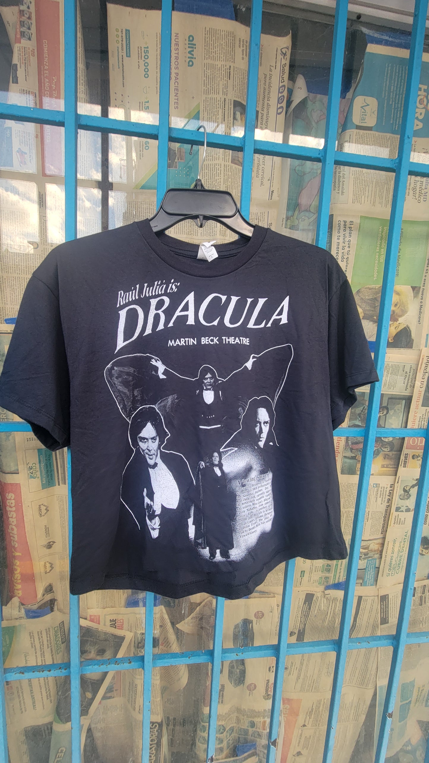 Raul Julia - "Dracula" T-Shirt