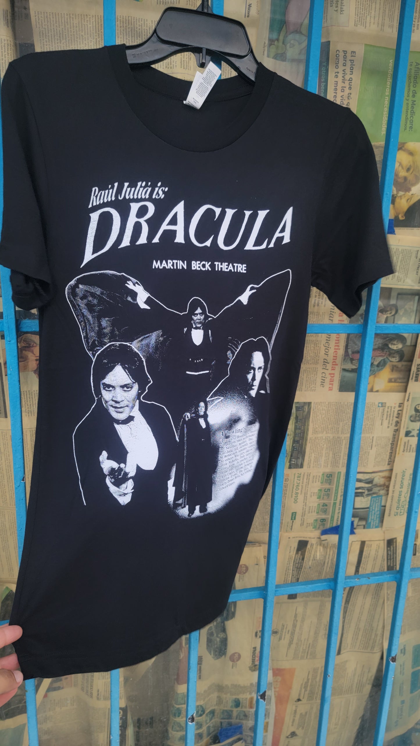 Raul Julia - "Dracula" T-Shirt